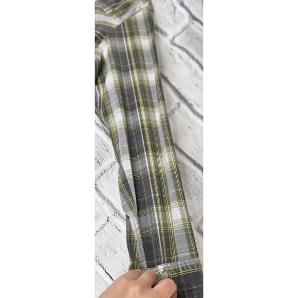 Columbia Long Sleeve Button Up Outdoor Plaid Gray Shirt Mesh Neck Men's size XL - Picture 5 of 7